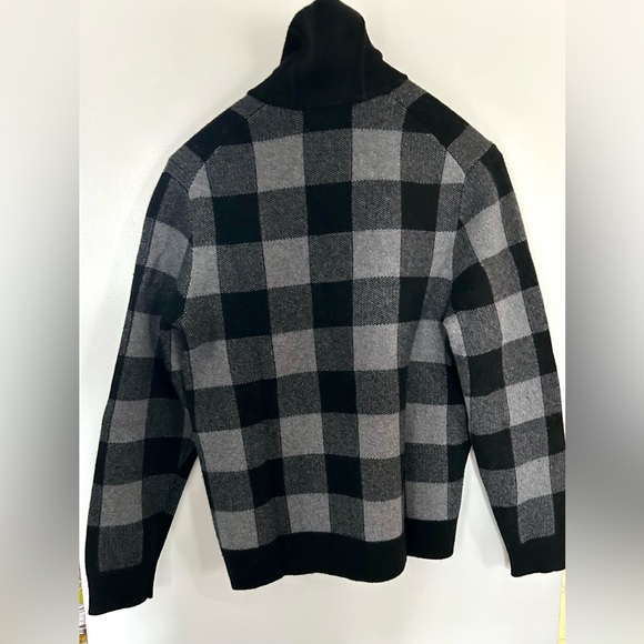 Banana Republic cowl neck men’s sweater - Picture 2 of 3